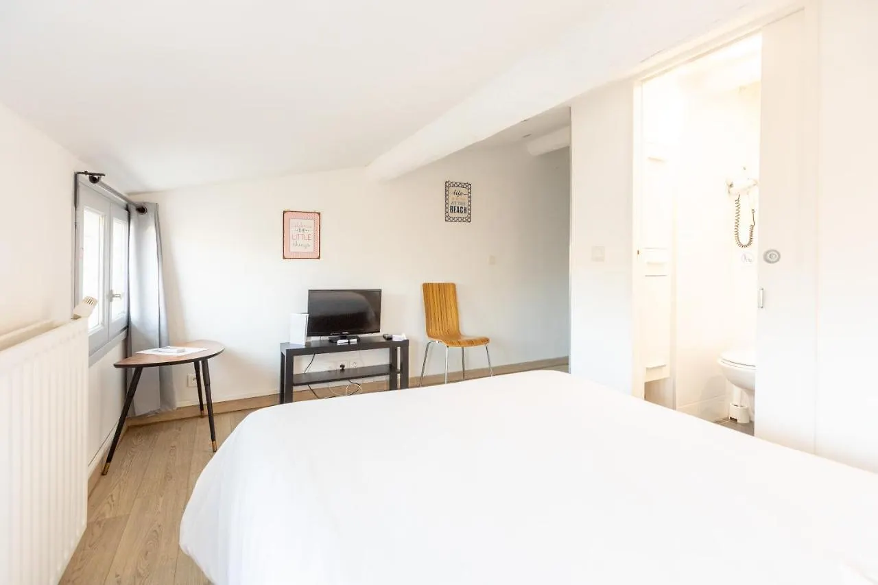***  Hotel Edmond Rostand Marseille Franciaország