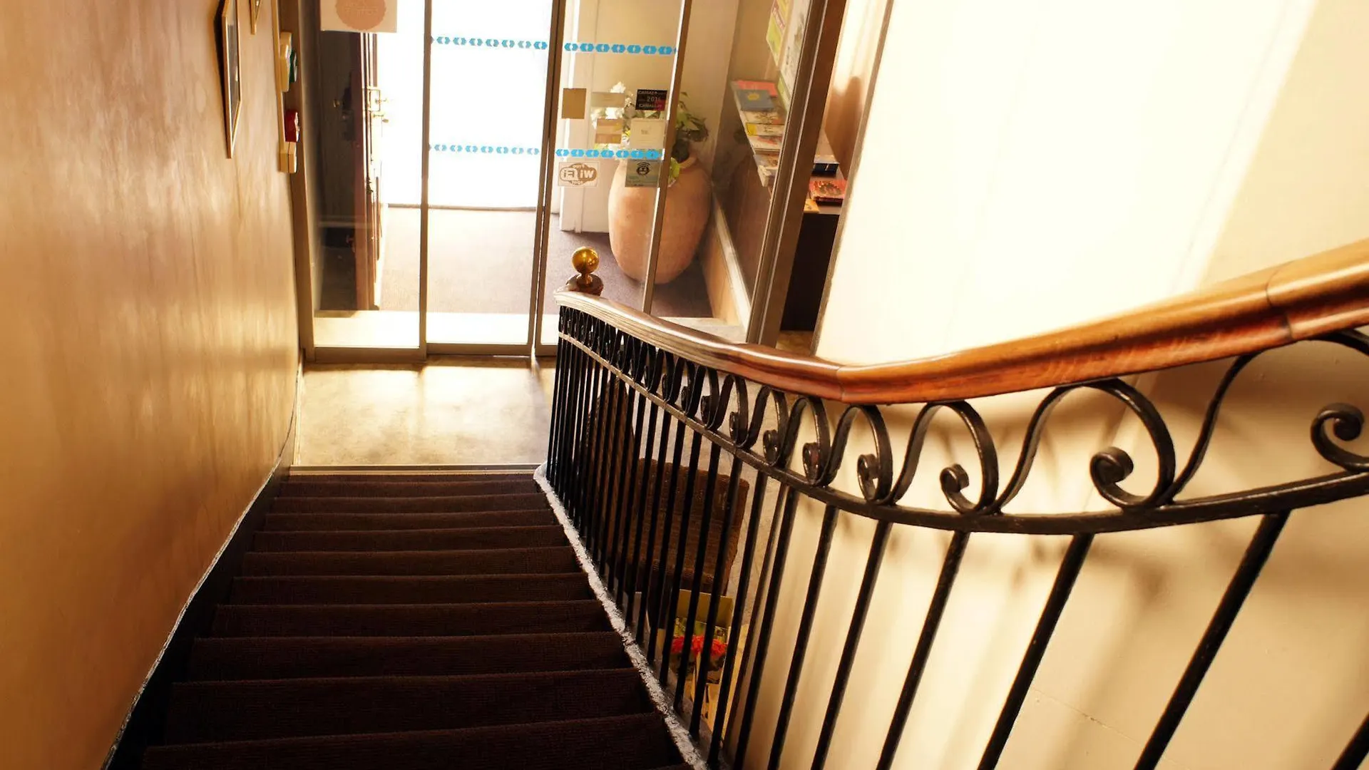 Hotel Edmond Rostand Marseille 3*,